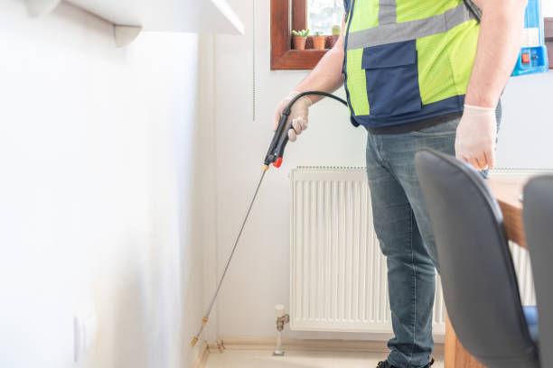 Best Cockroach Control Services  in West Branch, MI
